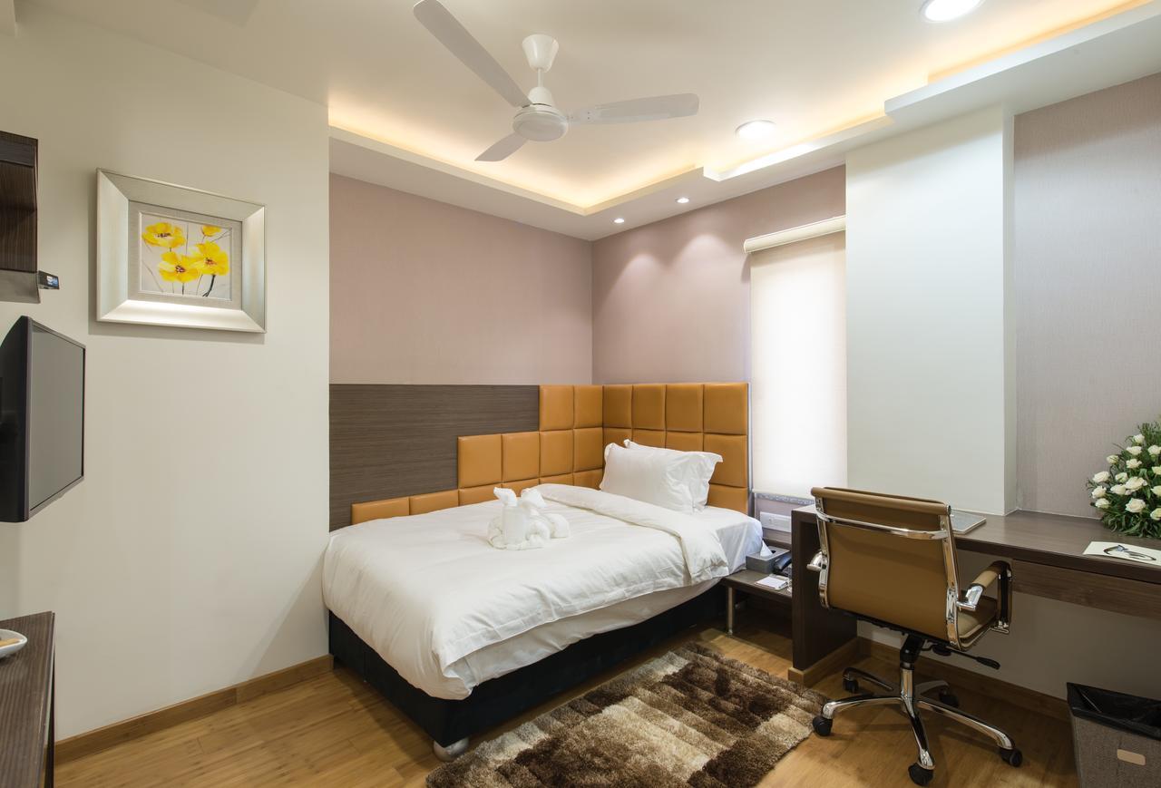 Hotel Atishay Bhopal Dış mekan fotoğraf